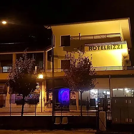 Rizzi Hotel 3*